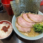 横浜家系ラーメン 作田家 - 