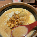 麺場 田所商店 - スープ