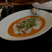 CICADA -  タコのカルパッチョ、ガスパチョソース