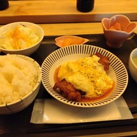 焼き鳥とワイン 萬鳥 祇園店 - 