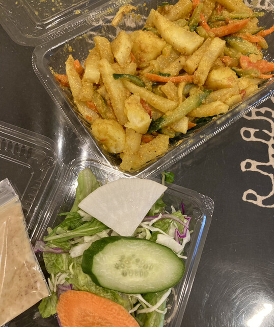 The Oasis Cafe Momodani Ten