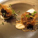 フロリレージュ - 蝦夷鹿のクロケット、赤ワインとニンニクのソース、セロリのピュレ1