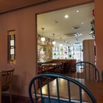 CAFE DOWNEY - 寛げる店内。