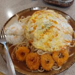 スパゲティ コモ - タバスコを投入していただきます～(^^)