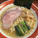 麺処 懐や - 塩ラーメン平打ち麺　チャーシュー2枚
