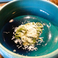 イタリア料理式 ricetta8.7 - 鮎とズッキーニの法蓮草パスタ