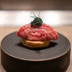 USHIGORO S. - キャビアと和牛のタルタル