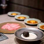 USHIGORO S. - トリュフと牛ヒレのすき焼き