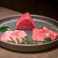 USHIGORO S. SHINJUKU - この日のお肉♡