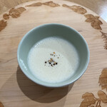 ラレンターレ - ①冷製じゃがいもの玉ねぎこうじスープ