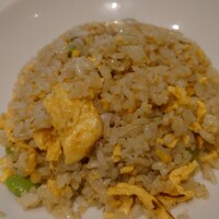 Szechwan Cuisine & Wine 四川料理 御馥 中之島ダイビル店 - 炒飯