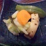 居魚家 ぎんた - 2013.7. ご飯についてる漬物
