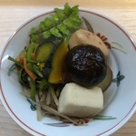 たこつぼ - 大皿料理の盛り合わせ