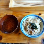 アースツリーカフェ モント - おいしいご飯とお味噌汁