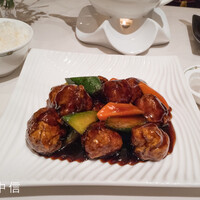中国飯店 市ヶ谷店 - 名物黒酢肉団子