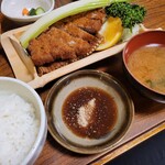 松村 - ロースカツ 1,480円