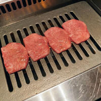 焼肉うしごろ 銀座並木通り店 - 