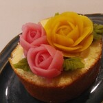 Farbe - バラのロールケーキ