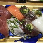 角上魚類 - 旬の握り寿司