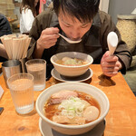 人類みな麺類 - 