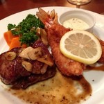 Kitchen KAMEYA 洋食館 - 牛角切りステーキ＆エビフライ