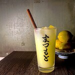 松本柠檬酸味鸡尾酒
