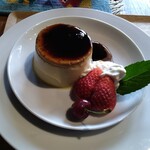 カフェ マガタ - ニ種類のカラメル