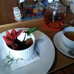 カフェ マガタ - 紅茶＆リンリンプリン