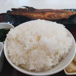 四日市ヒモノ食堂 - ごはん大盛り無料