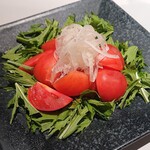 Muku - トマトサラダ