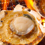 Grilled live scallops/grilled live turban shells - 1 piece each