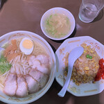 豚太郎 長生店 - 