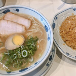 らあめん英 - ラーメン焼き飯セット