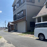 麦のめぐみ - 3階建の西側のお宅　ご自宅前に駐車場あり