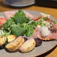 MAKIBI - 