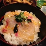 ランチ鯛飯定食１０００円　