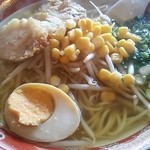 自由軒 - しょうゆラーメン