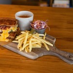 武相庵 LIBRARY＆HOSTEL - 