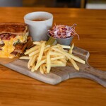 武相庵 LIBRARY＆HOSTEL - 