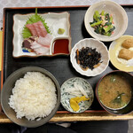 Kisen - 日替りランチ(刺身定食)¥800
