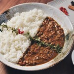 azabujuubamba-shinkai - V2.島豆腐と野菜出汁の薬膳キーマカレー