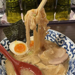 東京駅 斑鳩 - えぐいメンマ…(麺かよ)