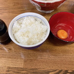 きくや - ライス（卵付き）