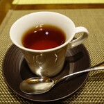 Bikini Pikaru - 紅茶