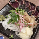 藁焼き鰹たたき明神丸 - 