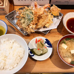 天婦羅いもや - 中定食（950円）