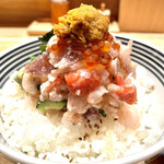 日本橋海鮮丼 つじ半 - ぜいたく丼 梅 うに増し