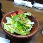 Ichiban dori - お通しのサラダで焼き物ができるまで間をもたせます。
