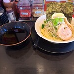 横浜家系ラーメン 有楽家 - 
