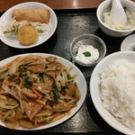 中国料理 興隆園 - レバニラ炒め定食　780円